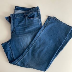 Old Navy Plus Size Mid-Rise Kicker Boot-Cut Jeans